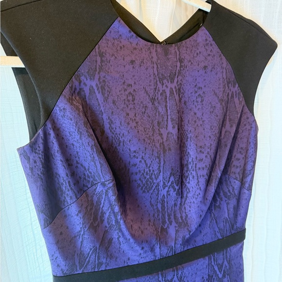 Dress - Picture 2 of 7